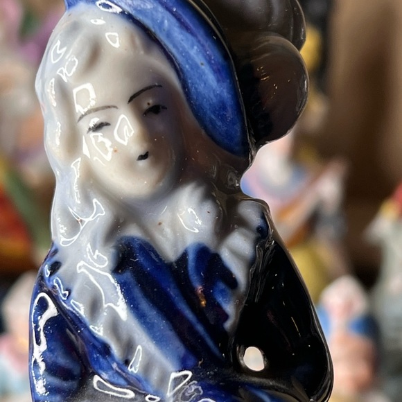 Vintage 1940's Big Made in Occupied Japan Colonial Lady, Victorian Style, mioj - Picture 7 of 8